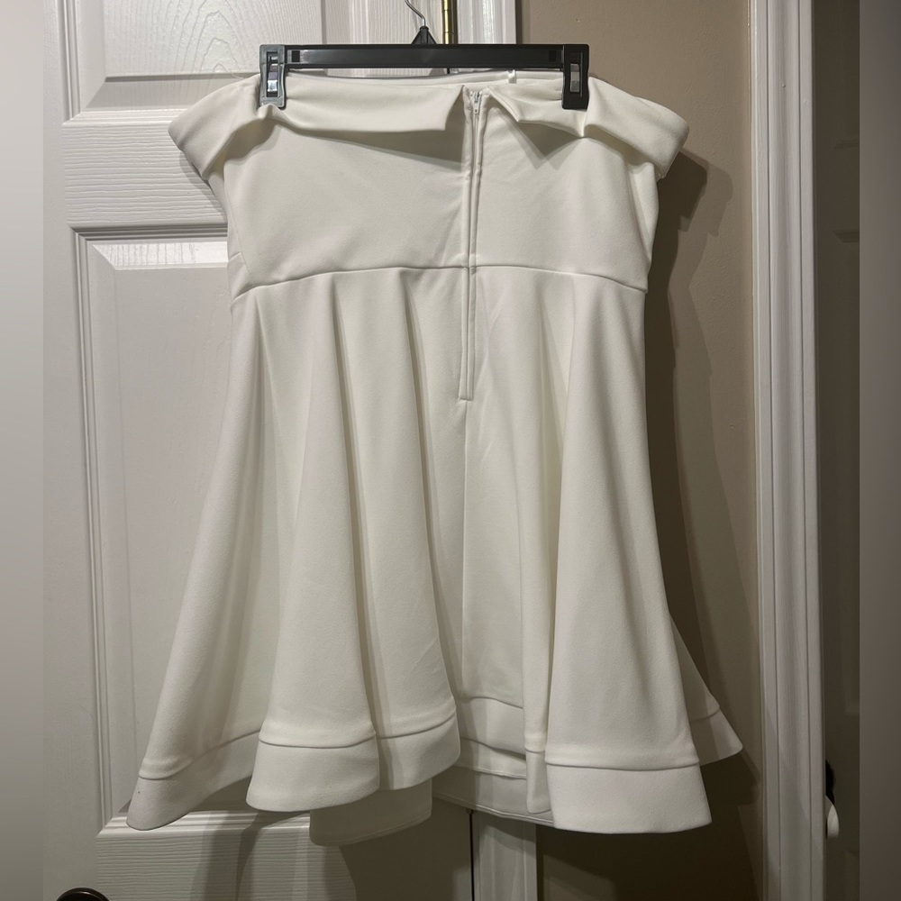 Juniors plus size white zip up strapless dress size 19 - Picture 6 of 7